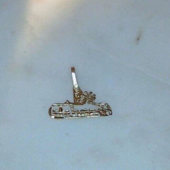 14K Yellow Gold Charm Pendant Number One Grandma 0.36g - Picture 3 of 11